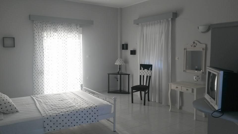 Efstathia Hotel Xirokambos  Luaran gambar