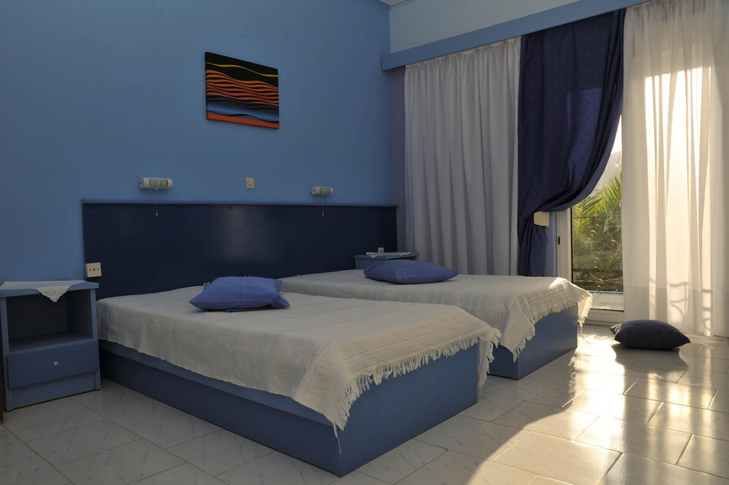 Efstathia Hotel Xirokambos  Bilik gambar